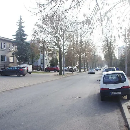 Apatramenty Promienista Apartamento