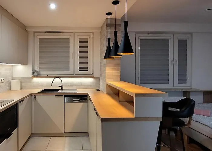 아파트 Apatramenty Promienista