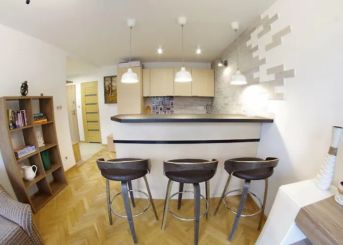 아파트 Apatramenty Promienista 포즈난